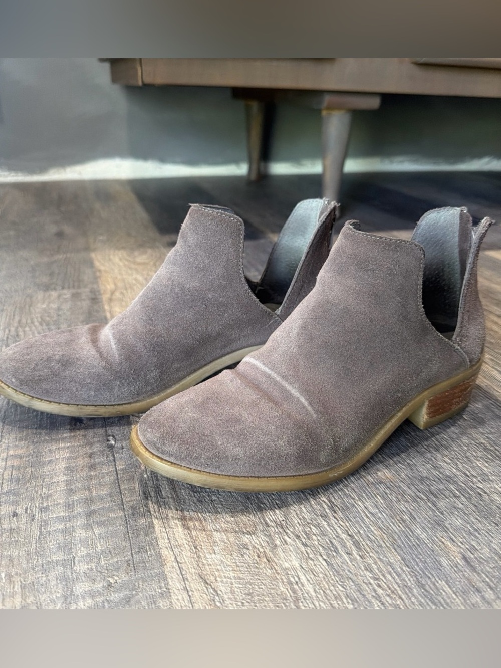 Steve Madden Brown Suede Chelsea Booties